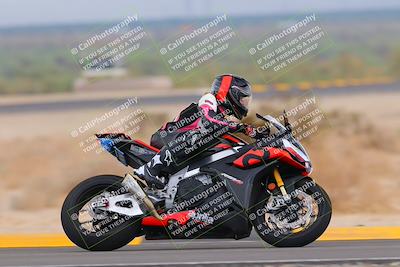 media/Sep-11-2022-SoCal Trackdays (Sun) [[81b7e951af]]/Turn 7 (1145am)/